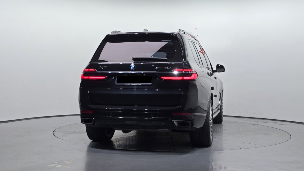 BMW X7, 2024 — фото 4 из 12