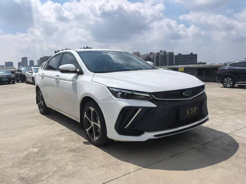 Geely Emgrand L, 2022 — фото 3 из 11
