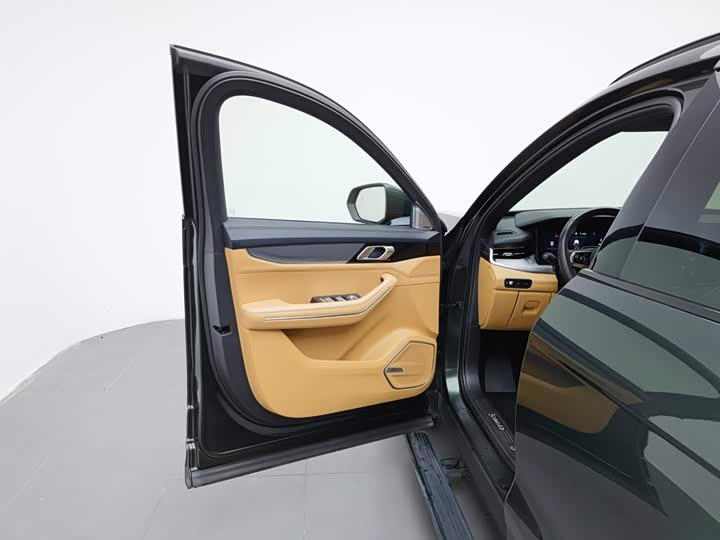 Lynk & Co 09 EM-P Hybrid, 2023 — фото 8 из 9
