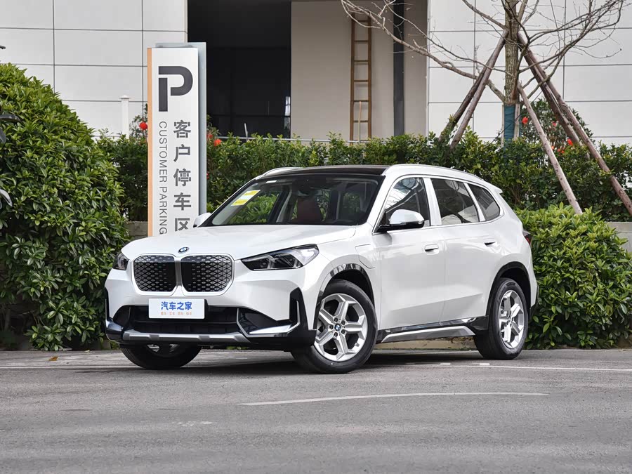 BMW iX1, 2026 — купить в Воронеже под ключ