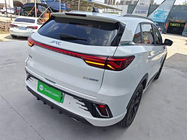 JAC QX Hybrid, 2023 — фото 7 из 9