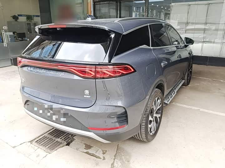 BYD Tang Hybrid/EV, 2024 — фото 7 из 9