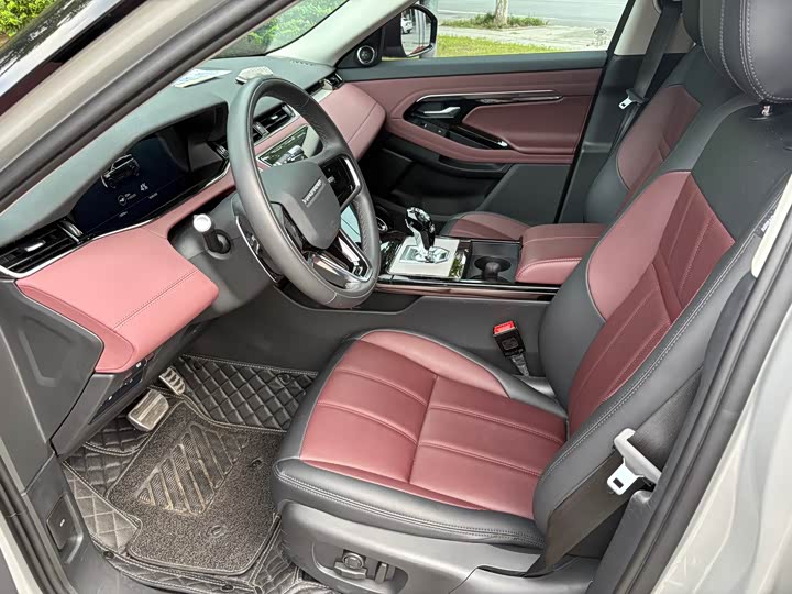 Land Rover Range Rover Evoque L Hybrid, 2022 — фото 4 из 9