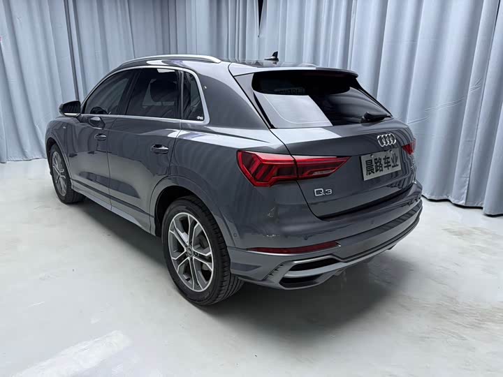 Audi Q3, 2022 — фото 4 из 9