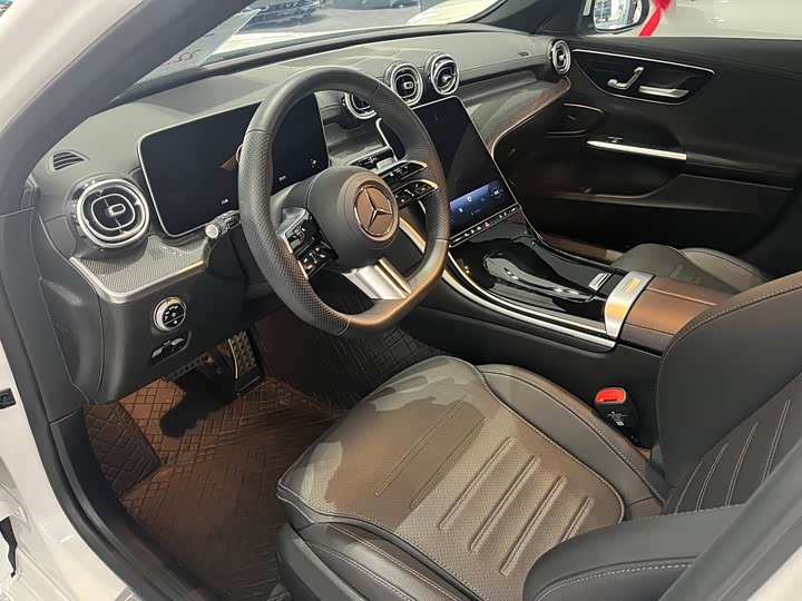 Mercedes-Benz C-Class Hybrid, 2023 — фото 6 из 9