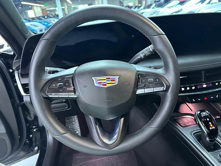 Cadillac CT5, 2024 — фото 6 из 9
