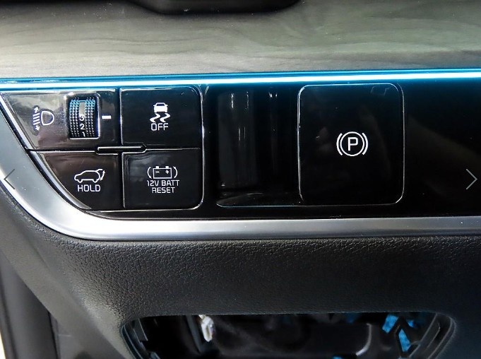Kia Sportage, 2023 — фото 12 из 12
