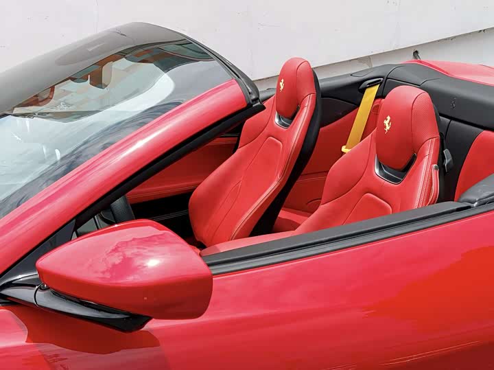 Ferrari Portofino, 2023 — фото 8 из 9