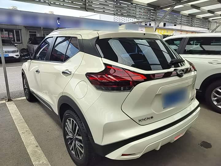 Nissan Kicks, 2023 — фото 5 из 9