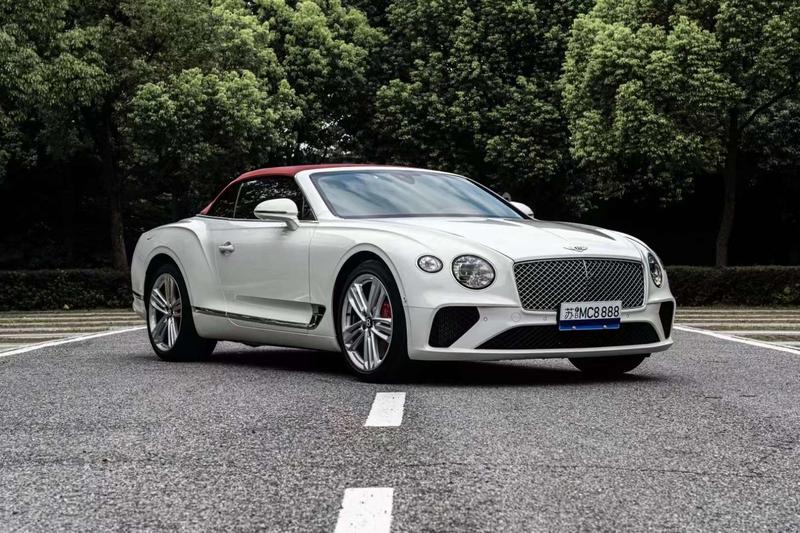 Bentley Continental GT, 2023 — фото 2 из 7
