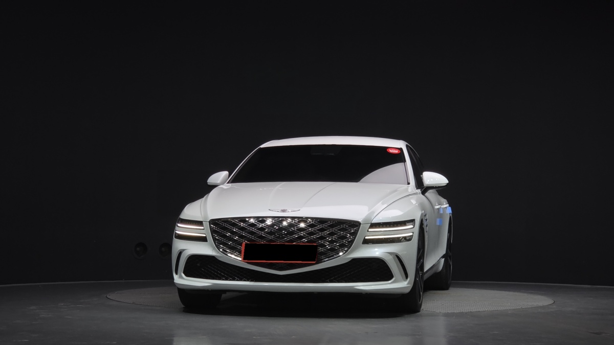 Genesis G80, 2023 — фото 3 из 12