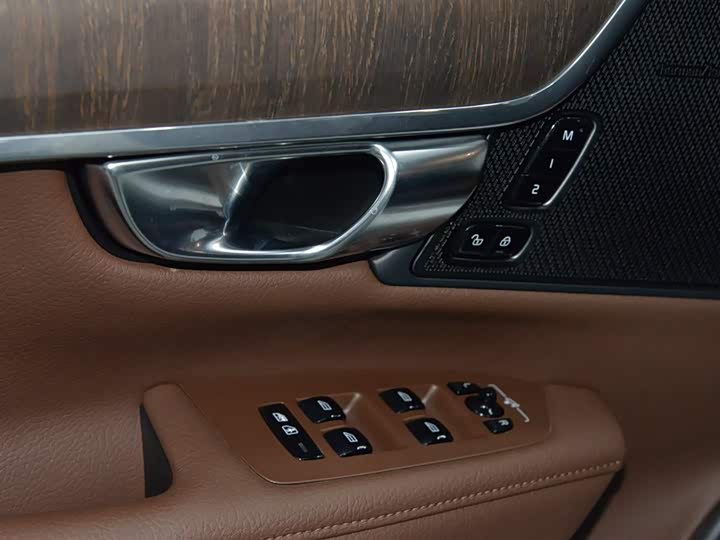 Volvo V90, 2023 — фото 6 из 9