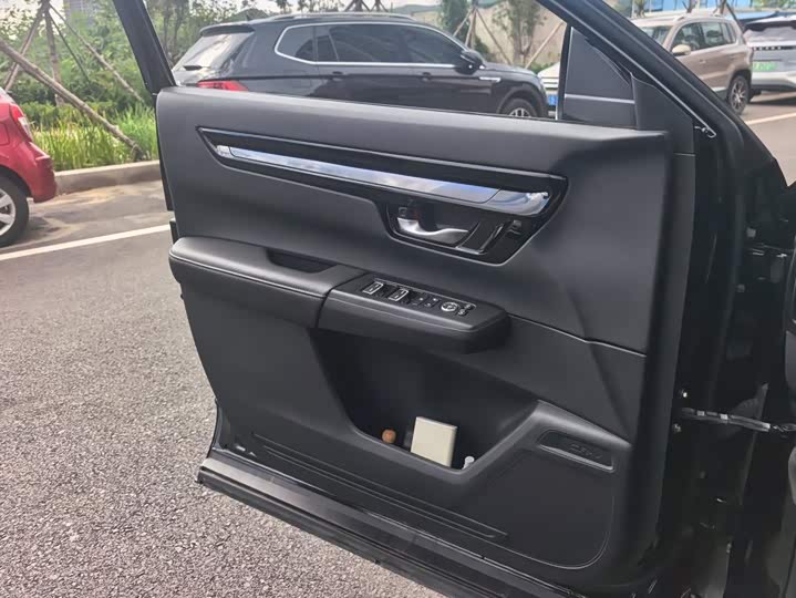 Honda CR-V, 2023 — фото 7 из 9