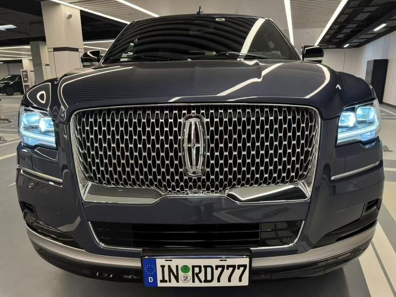 Lincoln Navigator, 2022 — фото 2 из 10