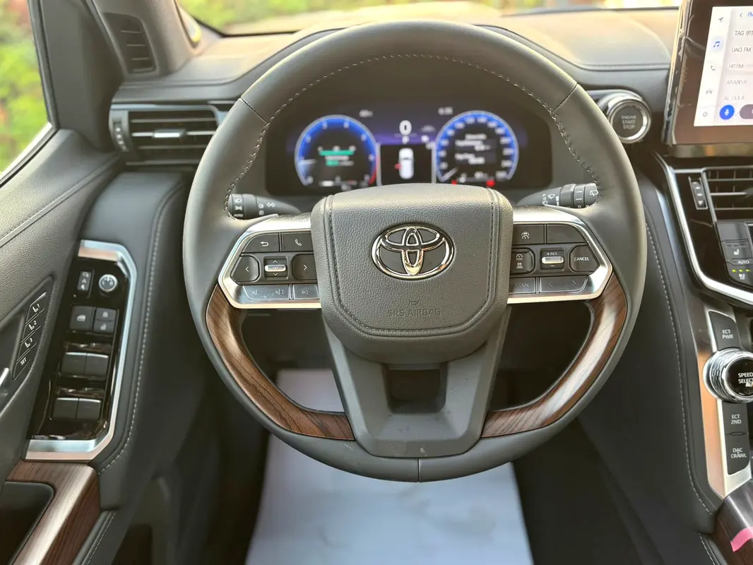 Toyota Land Cruiser, 2026 — фото 10 из 10