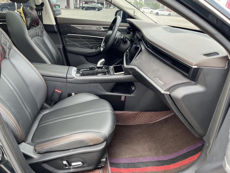 Dongfeng Aeolus Yixuan Max, 2022 — фото 10 из 12