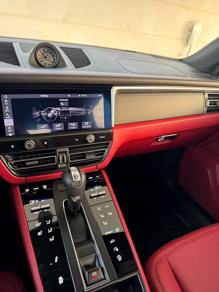 Porsche Macan, 2025 — фото 6 из 10