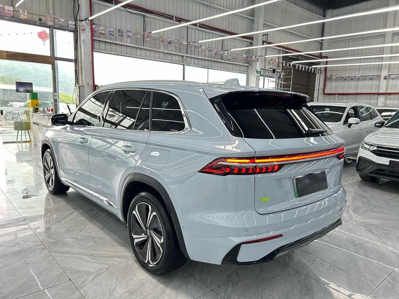 Geely Monjaro L Hybrid, 2023 — фото 4 из 10