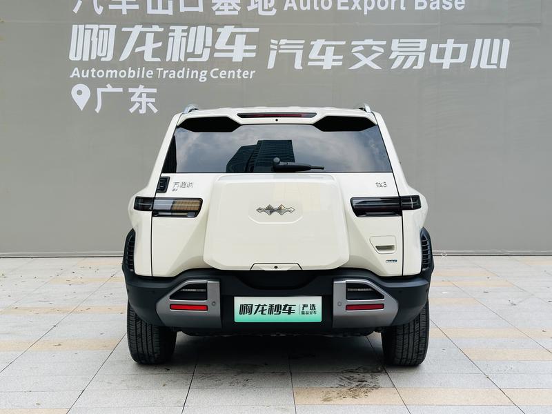 BYD FangChengBao Titanium 3 (Tai 3), 2025 — фото 6 из 12