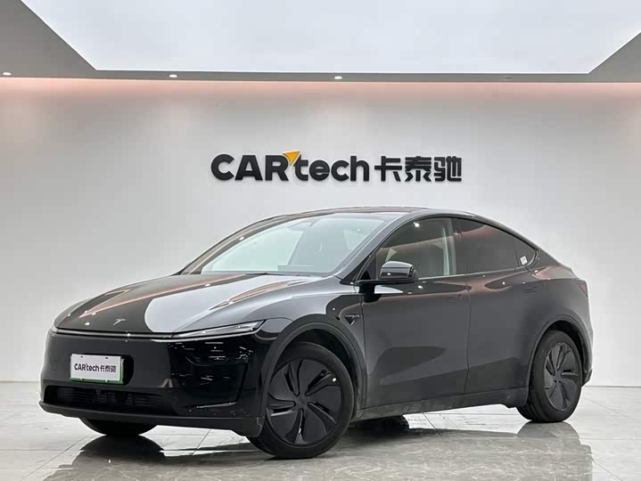 Tesla Model Y, 2025 — купить в Калуге под ключ