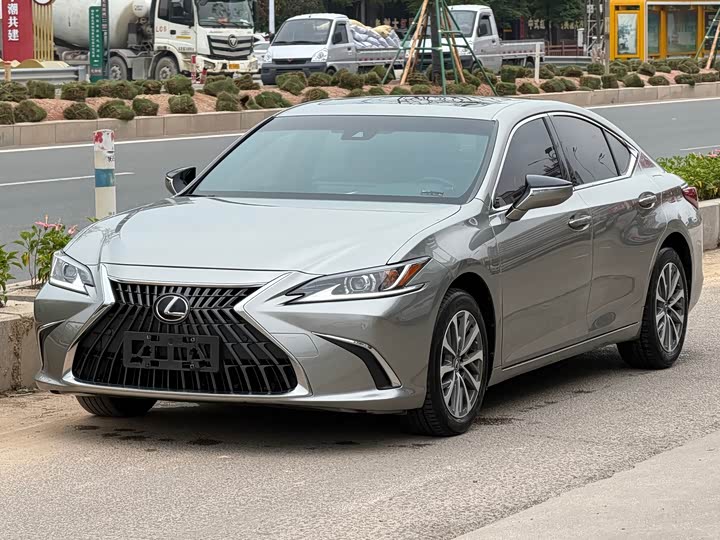 Lexus ES, 2023 — купить в Самаре под ключ
