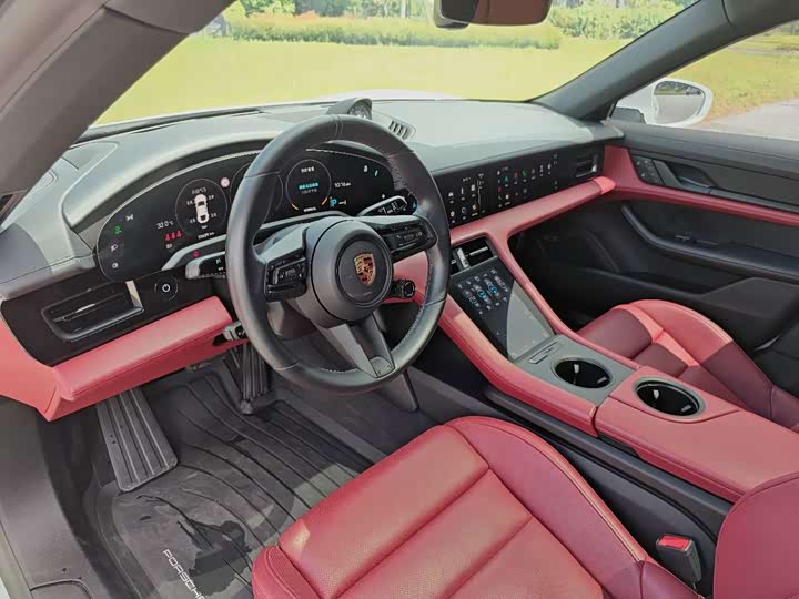 Porsche Taycan, 2023 — фото 9 из 9