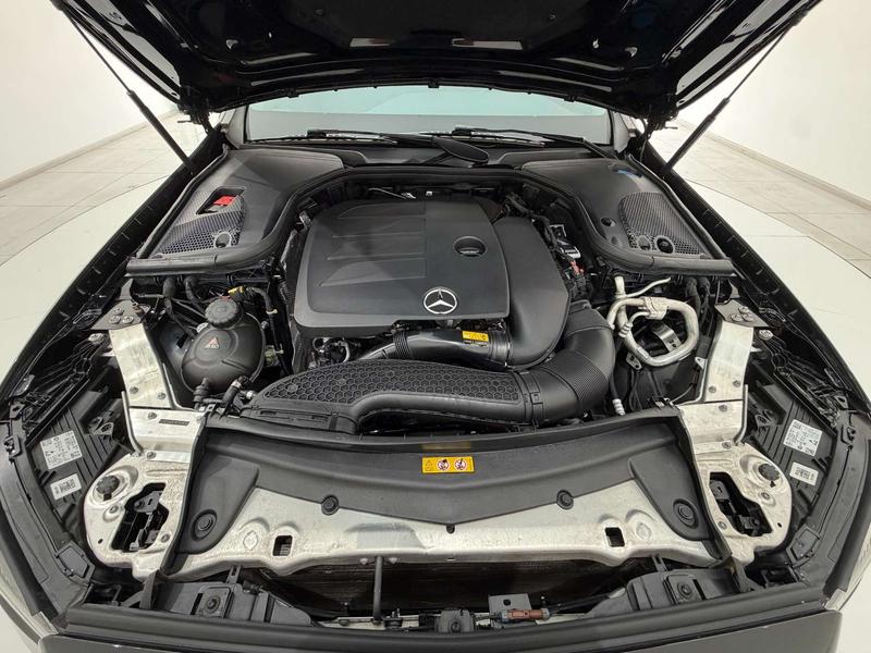 Mercedes-Benz E-Class, 2023 — фото 11 из 12