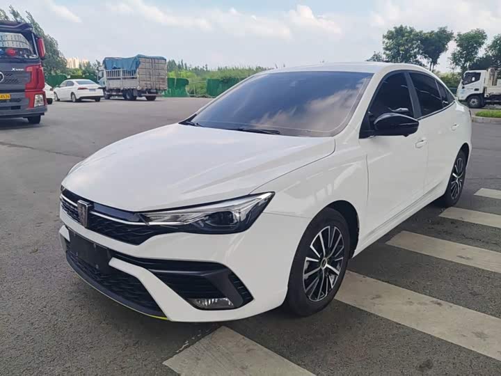 Roewe i5, 2023 — купить в Перми под ключ