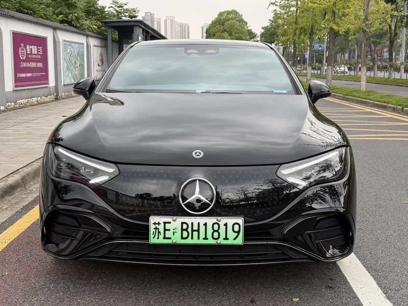 Mercedes-Benz EQE, 2023 — фото 2 из 11