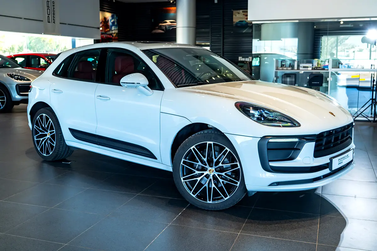 Porsche Macan, 2024 — фото 5 из 10