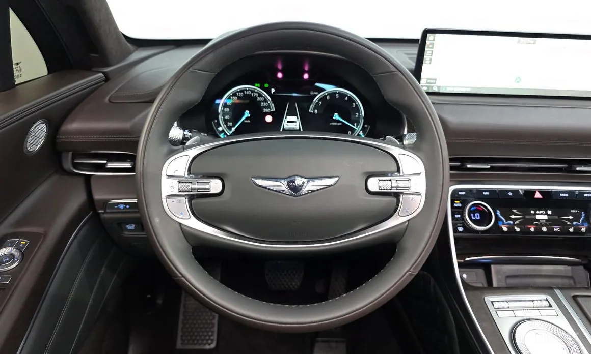 Genesis GV80, 2022 — фото 12 из 12