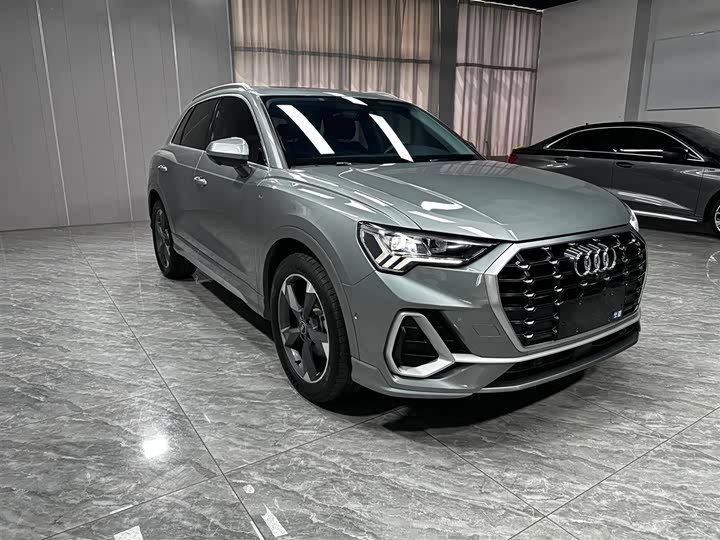 Audi Q3, 2022 — фото 3 из 9
