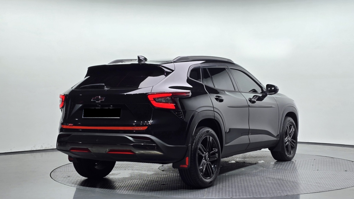 Chevrolet Trax, 2023 — фото 2 из 12