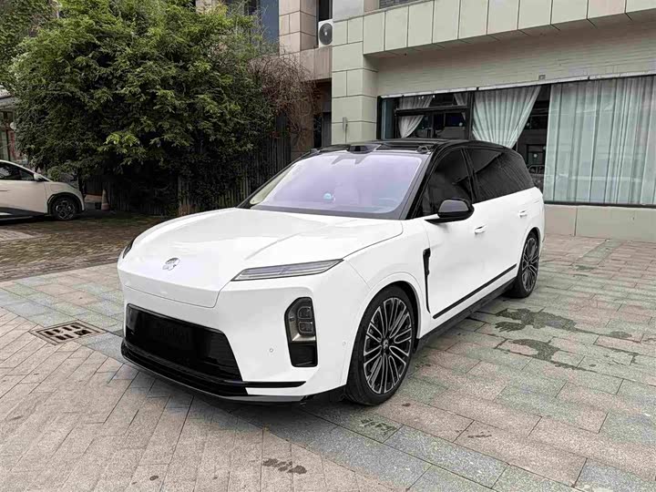 Nio ES8, 2026 — купить в Казани под ключ