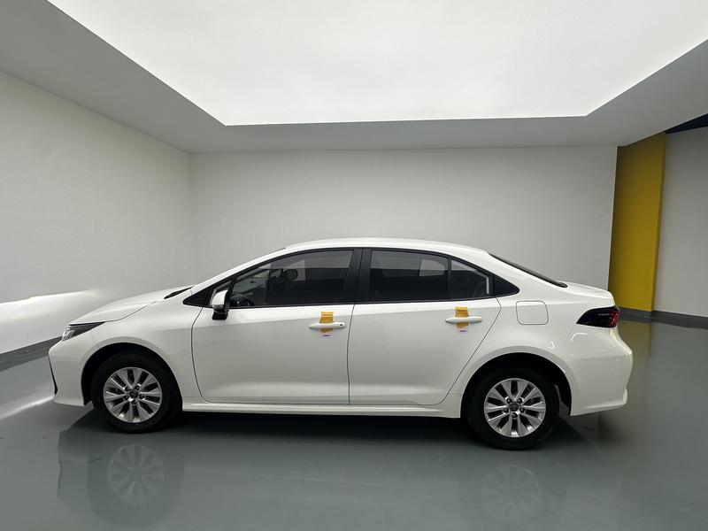 Toyota Corolla, 2023 — фото 4 из 12