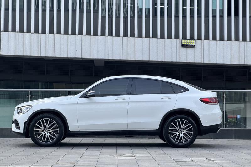 Mercedes-Benz GLC-Class Coupe, 2023 — фото 3 из 12