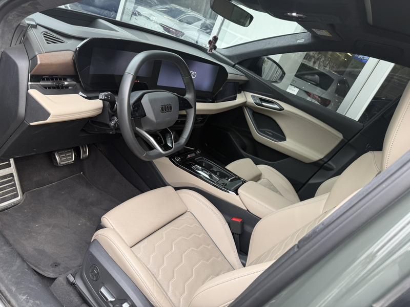 Audi Q6L e-tron, 2025 — фото 9 из 11