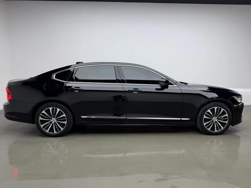 Volvo S90, 2024 — фото 8 из 12