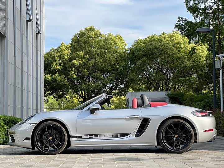 Porsche 718, 2023 — фото 8 из 9