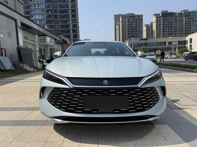 BYD Qin L, 2025 — фото 2 из 12