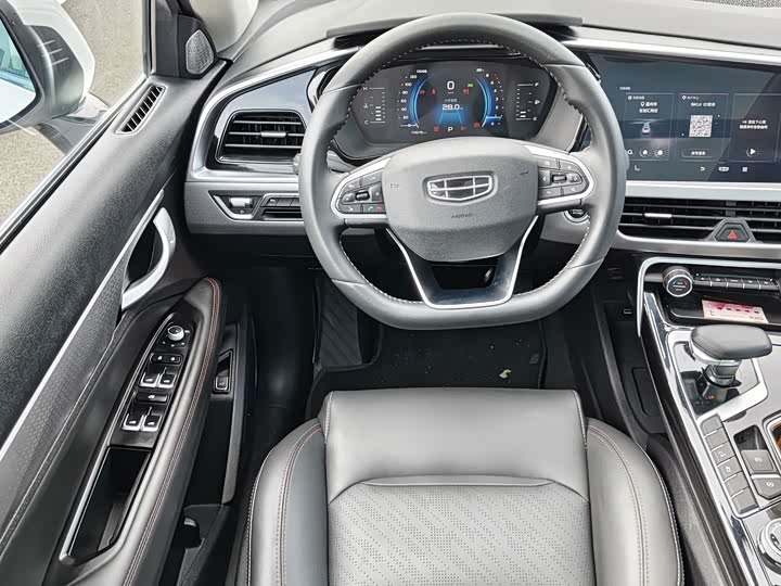 Geely Tugella S, 2023 — фото 8 из 9