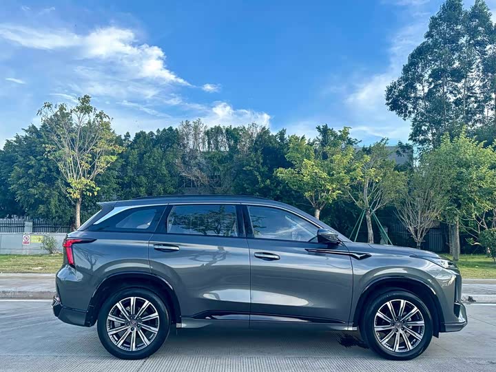 Changan CS75 Plus, 2023 — фото 3 из 9