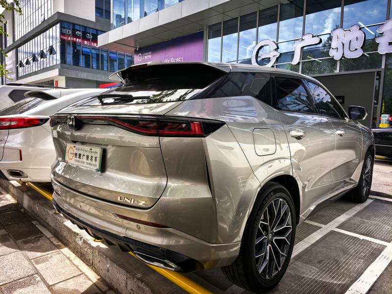 Changan UNI-Z Hybrid, 2024 — фото 6 из 9