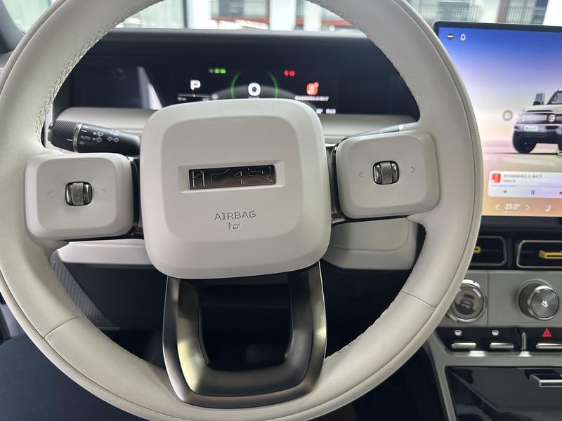 Chery iCar V23, 2026 — фото 7 из 11