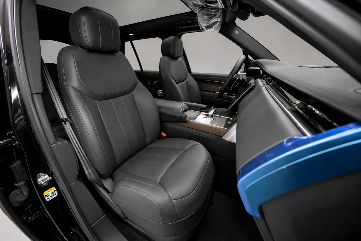Land Rover Range Rover, 2026 — фото 9 из 10