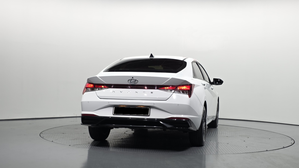 Hyundai Avante, 2022 — фото 4 из 12