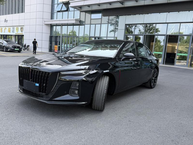 Hongqi H5, 2026 — купить в Саратове под ключ