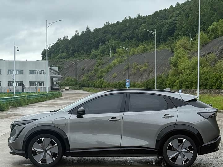 Nissan Ariya EV, 2022 — фото 3 из 9