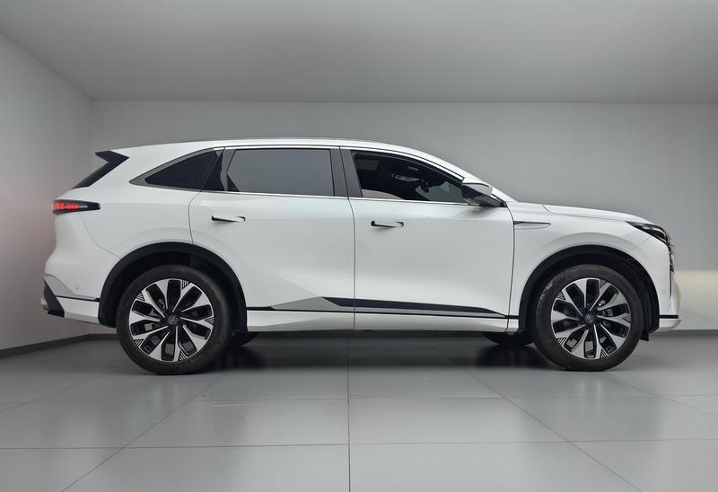 Changan CS75 Plus, 2024 — фото 8 из 12