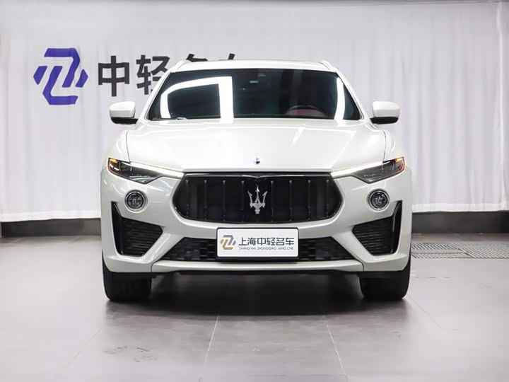 Maserati Levante, 2021 — фото 2 из 9